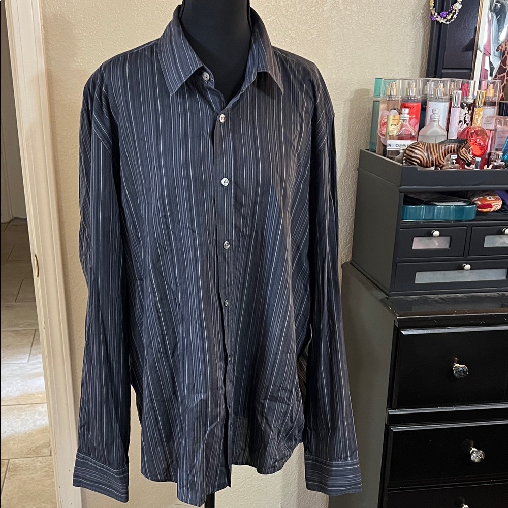 Men’s Hugo Boss Button Up Shirt